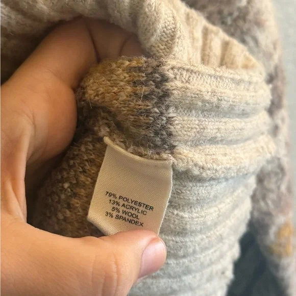 Bohemian Sweater - Women's Oversized Patterned Geometric Neutrals Earthy - Picture 8 of 8